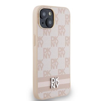 4. DKNY Lederhülle mit kariertem Monomuster und bedruckten Streifen für iPhone 15 Plus / 14 Plus – Rosa
