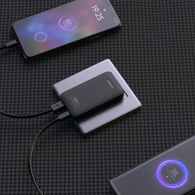 4. Dudao A65Q 65W GaN Reise-Wandladegerät USB-A / USB-C PD Ultradünn EU / US - Schwarz