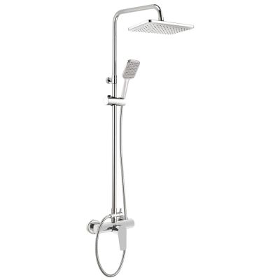 Regendusche mit Duscharmatur