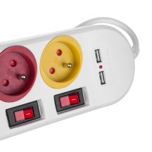 MACLEAN 4-fach Steckdosenleiste mit 2 USB-Anschlüssen MCE229W