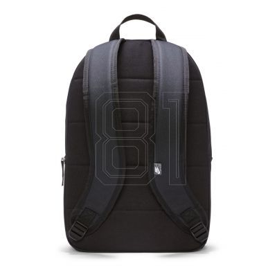 10. Nike Heritage Backpack DC4244 010
