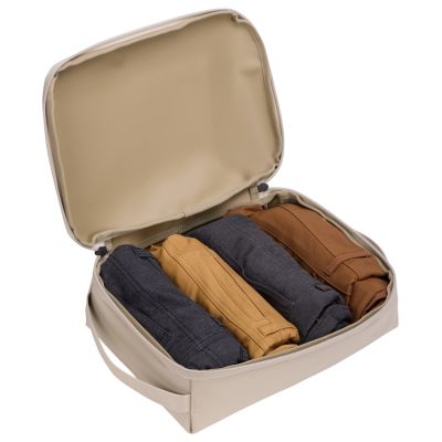 10. Thule Chasm Medium Gear Cube Reiseorganizer – Soft Sand
