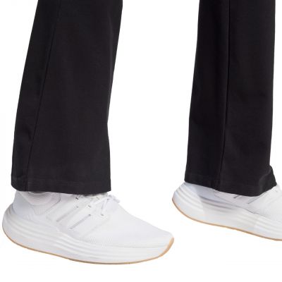 6. adidas Essentials Small Logo Flared W Hose JD9961