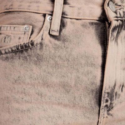 15. Calvin Klein Jeans Mom Fit W J20J221795 jeans