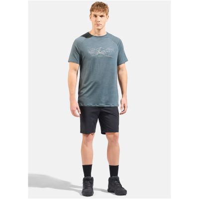 3. Herren-Shorts ODLO Essential Short, schwarz