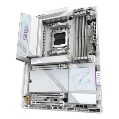 4. Gigabyte X870E AORUS PRO ICE Mainboard