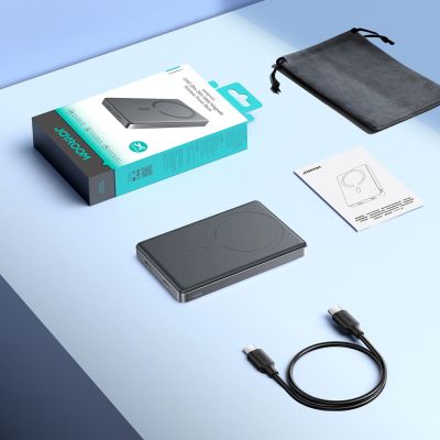 9. Joyroom JR-PBM08 Pro 10000mAh Ultradünne Powerbank - Grau