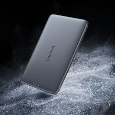5. Baseus PicoGo AM41 5000 mAh 20 W ultradünne MagSafe-kompatible Powerbank mit schwarzem Baseus Simple USB-C 60 W 30 cm Kabel – Grau