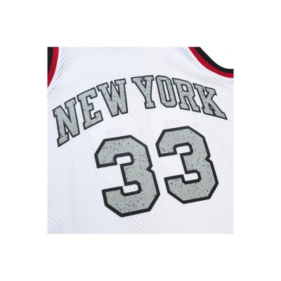 8. Mitchell & Ness NBA Cracked Cement Swingman-Trikot Knicks 1991 Patrick Ewing M TFSM5934-NYK91PEWWHIT