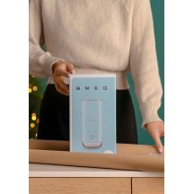 Smeg MFF02PBEU Milchaufschäumer/Milchwärmer, automatischer Milchaufschäumer/Milchwärmer, blau
