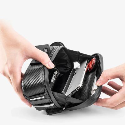 5. Rockbros B59 Fahrradsatteltasche 1,5 l – Schwarz