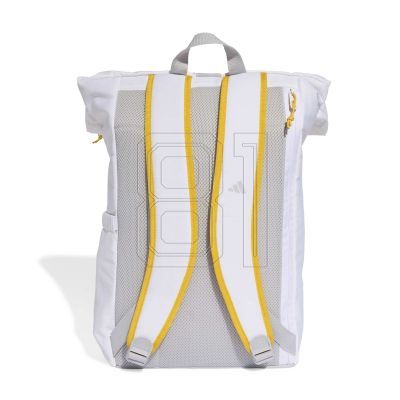 4. adidas Real Madrid Rucksack JN4150
