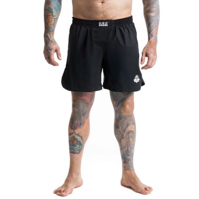 5. Schwarze DBX Bushido MMA-Shorts