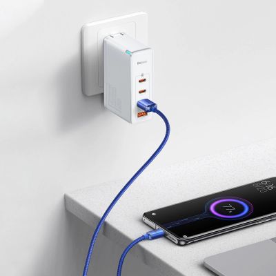 11. Baseus Crystal Shine Serie Schnelllade-Datenkabel USB Typ A auf USB Typ C 100W 2m blau (CAJY000503)