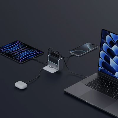 8. Cuktech AD1404UEU 140W GaN 3x USB-C + USB-A Wandladegerät mit USB-C-Kabel – Grau