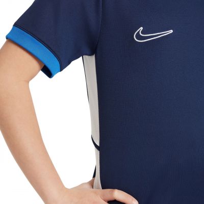 4. Nike Dri-Fit Academy 25 SS Jr FZ9758 410 Trikot