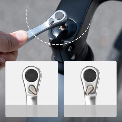 7. Rockbros Multitool-Fahrradwerkzeugset mit CO2-Pumpe und Ratschenschlüssel – Schwarz