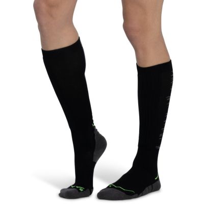 2. Buff MERINO HW OVER THE CALF SOCKS HWO2 BLACK L socks