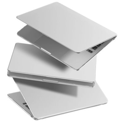 8. AmazingThing Titan Hartschalen-Schutzhülle für MacBook Air M5 16" - Transparent