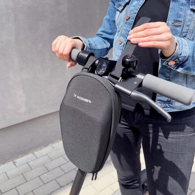 11. Wozinsky Wasserdichte Scooter-Lenkertasche 4L Schwarz (WSB1BK)