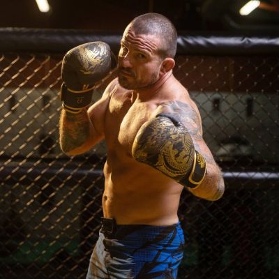 4. 8oz Boxhandschuhe - Gold Dragon - Valor Series