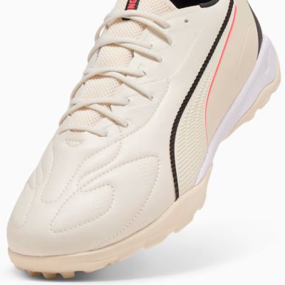 4. Puma KING 20 MATCH TT Schuhe 108461-01