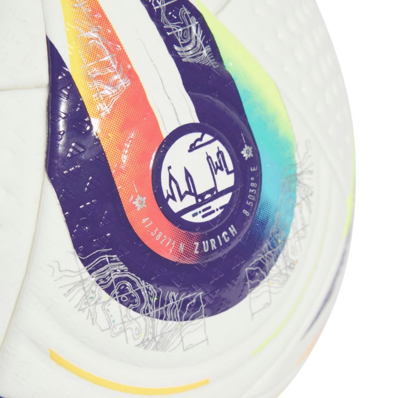 11. adidas Damen Euro25 Pro JH1261 Fußball