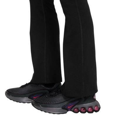 4. Nike Sportswear Classic Kinderhose Schwarz FZ5585 010