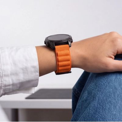 6. Tech-Protect Nylon Pro Armband für Garmin Fenix 5X / 5X Plus / 6X / 6X Pro / 7X / 8 / 8 Pro / 9 / 9 Pro (51 mm) – Orange