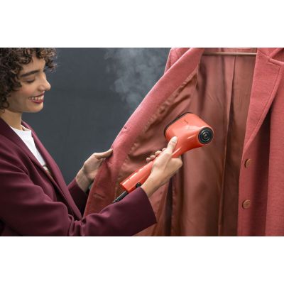 6. Kleiderdampfglätter TEFAL DT2022