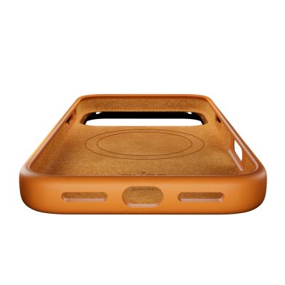 6. Puro Icon Mag Pro Flüssigsilikonhülle für iPhone 17 Pro Max, MagSafe-kompatibel, mit Kameraschutz und Aluminiumknöpfen – Orange