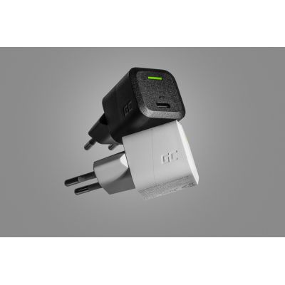 6. GREEN CELL USB-C LADEGERÄT GAN GC POWERGAN 33W PD 3.0 QC 3.0 USB-C SCHWARZ