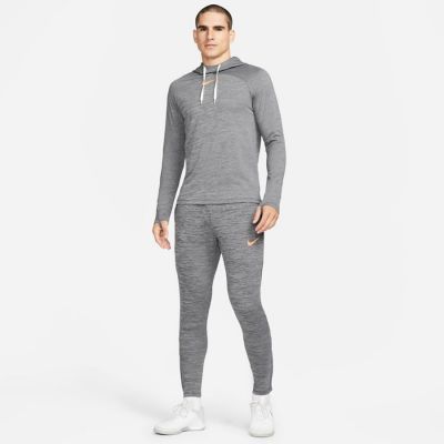 5. Nike DF Academy M DQ5051 010 Sweatshirt