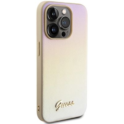 4. Guess Saffiano Iridescent Script Hülle für iPhone 15 Pro – Gold