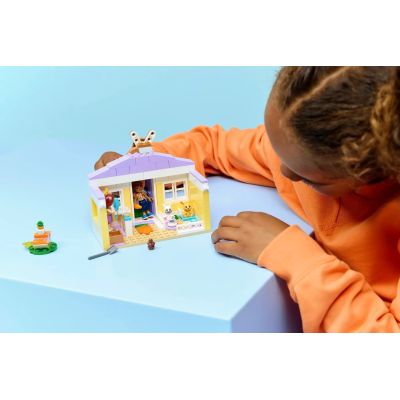 9. LEGO Friends 42679 Heartlake City Hasenhotel