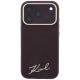 3. Karl Lagerfeld Saffiano MagSafe-Hülle mit kleinem Schriftzug und Metalllogo für iPhone 17 Pro / 18 Pro – bordeauxrot