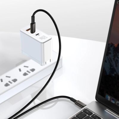 10. Baseus CATWJ-A01 USB-C – USB-C PD QC-Kabel 100 W 5 A 480 Mbit/s 2 m – Schwarz