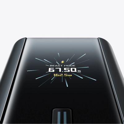 6. Cuktech PB200U Powerbank 210W 20000mAh 2x USB-C + USB-A mit TFT-Display und 240W USB-C-Kabel - schwarz
