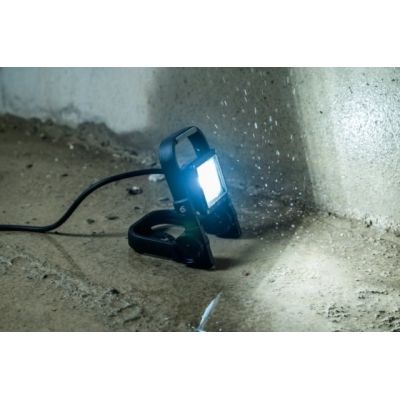 8. Mobiler LED-Strahler Brennenstuhl JARO 1060 M