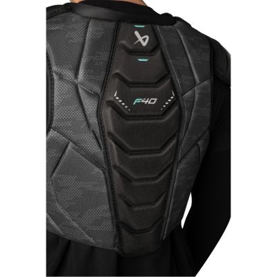 6. Bauer Supreme F40 Intermediate Hockey-Schulterpolster