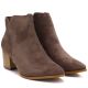 4. Damen-Stiefeletten mit Absatz aus braunem Veloursleder M.Daszyński MR2624-1