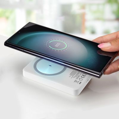5. Powerbank SBS TEBB5000MAG1CW 5000 mAh USB-C, MagSafe kompatibel – Weiß