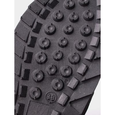 10. Progress W PROGJ-20-02 Schuhe
