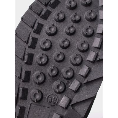 10. Progress W PROGJ-20-02 Schuhe