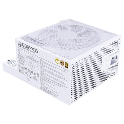 7. Lian Li EDGE GOLD 1200 80 PLUS Gold Netzteil, PCIe 5.1, ATX 3.1 - 1.200 Watt, weiß, inkl. USB-Hub