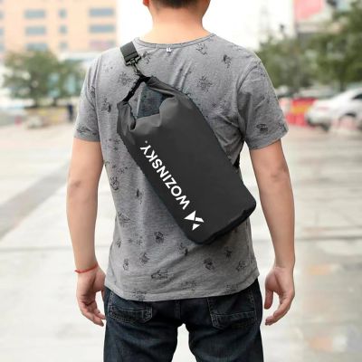 8. Wozinsky WWK-10 wasserdichte Tasche für SUP/Kajak 10l - schwarz