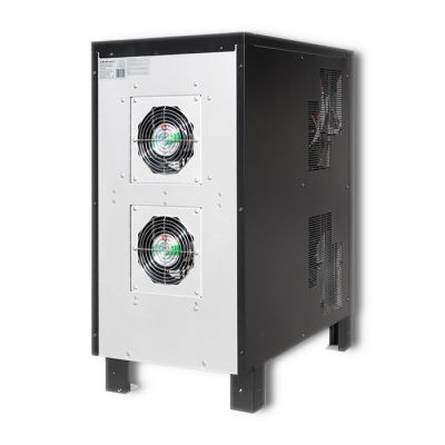 2. QOLTEC 3-Phasen-USV | 15 kVA | 12 kW | LCD