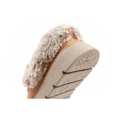 7. Skechers Cozy Blend Slipper-Schuhe für Damen, isolierte Slip-On-Sneaker