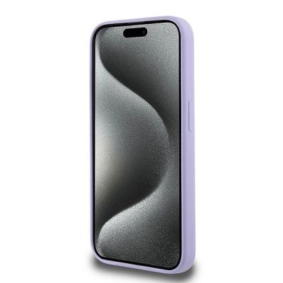 5. Karl Lagerfeld Silikonhülle mit Karl&Choupette-Kopfring und MagSafe-Motiv für iPhone 15 Pro – Lila