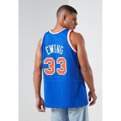 3. Mitchell & Ness NBA Swingman New York Knicks Patric Ewing T-Shirt SMJYGS18186-NYKROYA91PEW